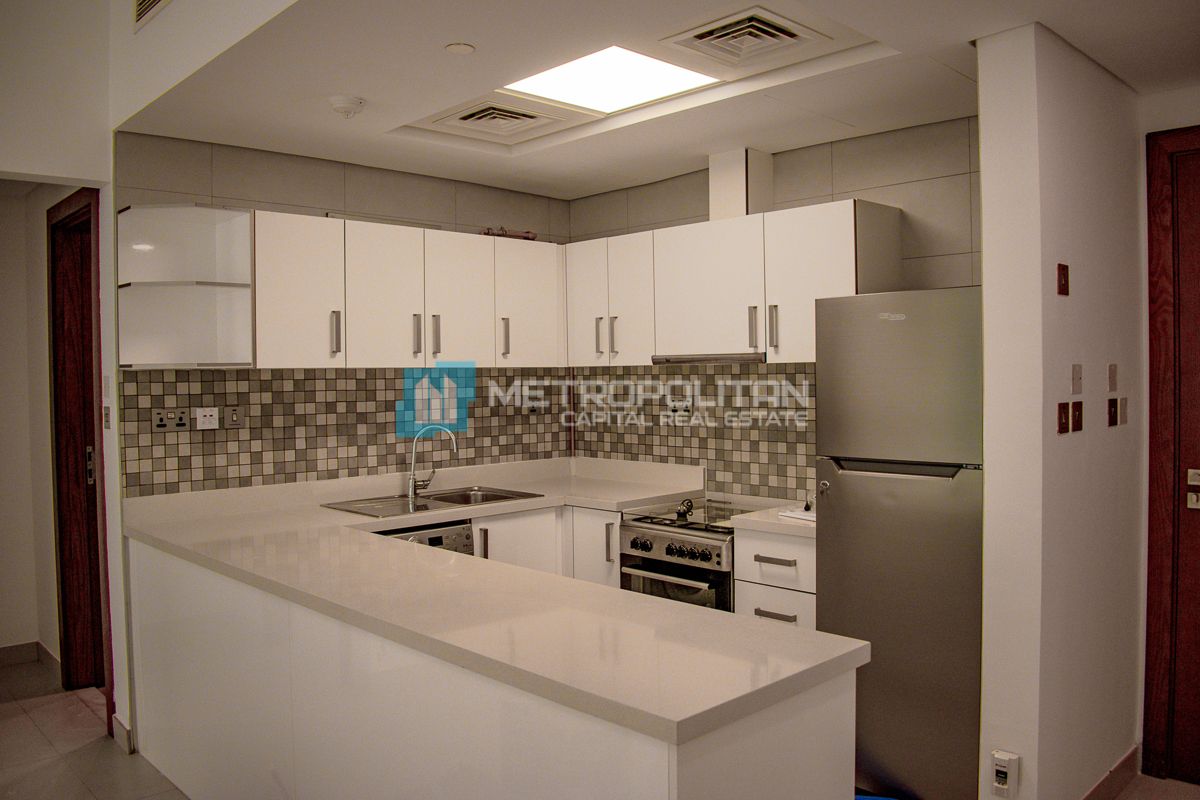 Cozy 1BR Apartment |Balcony |Partial Mangrove View