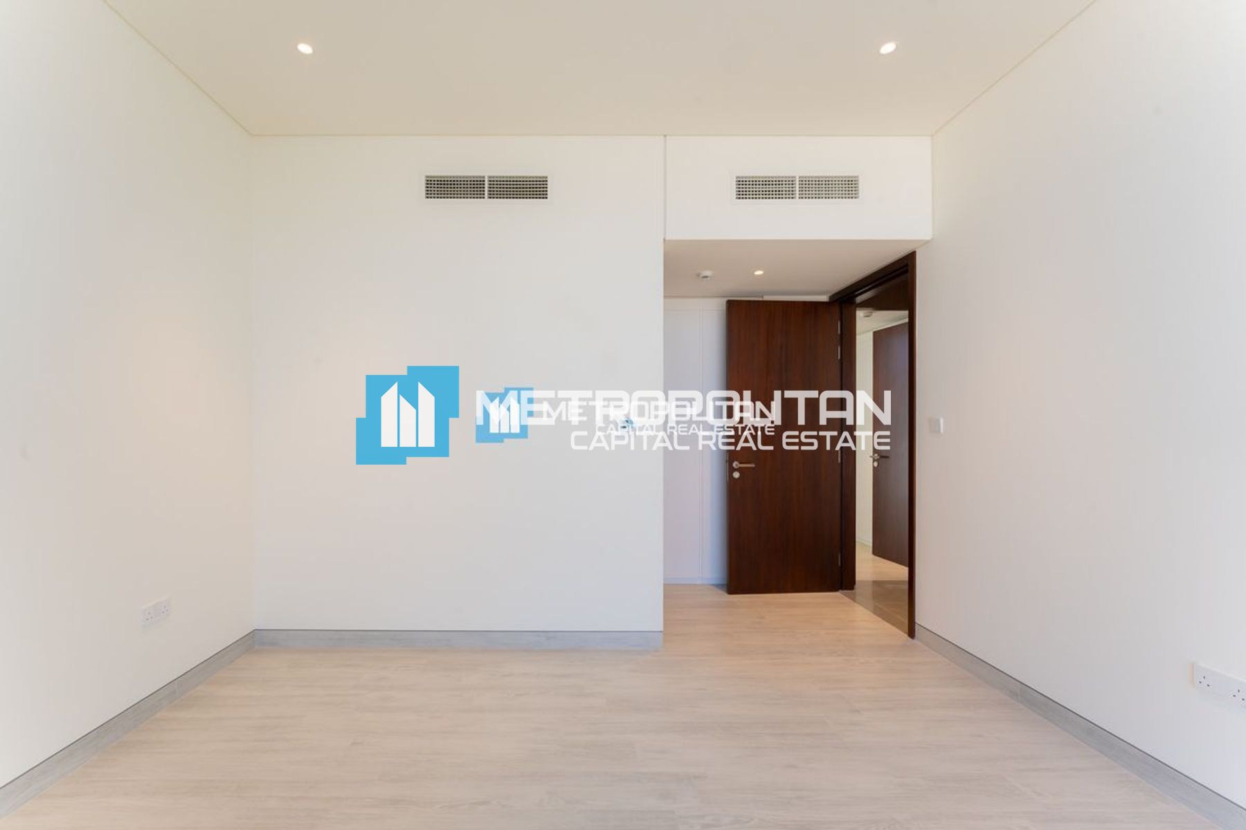 Ready to move | 3BR w Maid's | Mangrove View