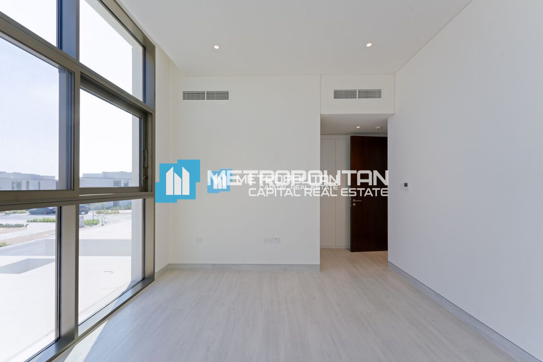 Ready to move | 3BR w Maid's | Mangrove View