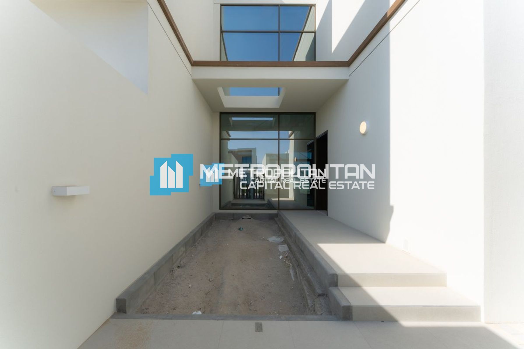 Ready to move | 3BR w Maid's | Mangrove View