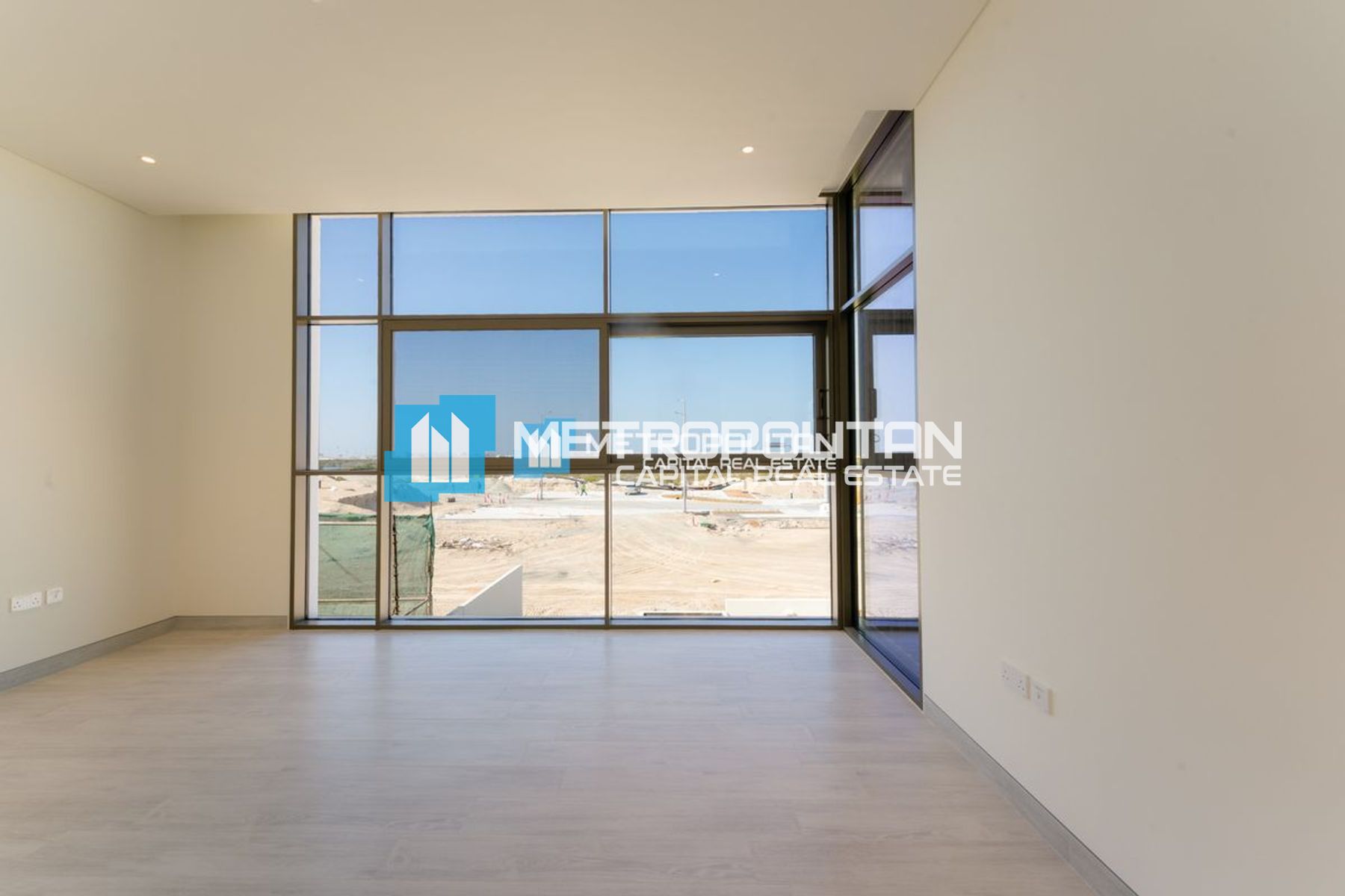 Ready to move | 3BR w Maid's | Mangrove View