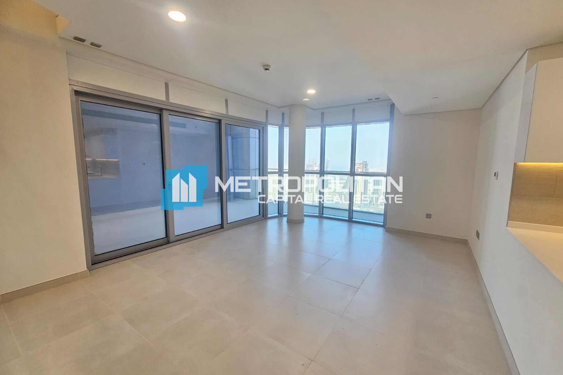 2BR Apartment for Sale in Radiant Square, Al Reem Island - MCS-46052