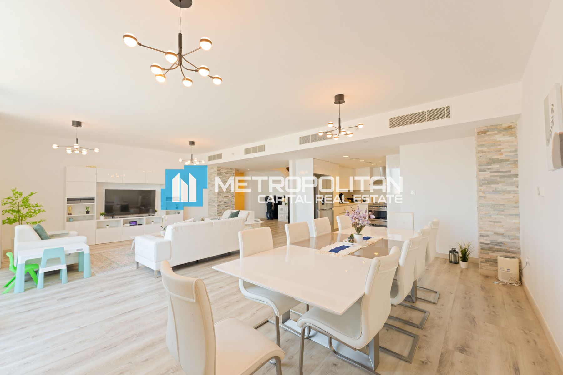 Sea View | Duplex | Upgraded 4BR+M | Smart Home