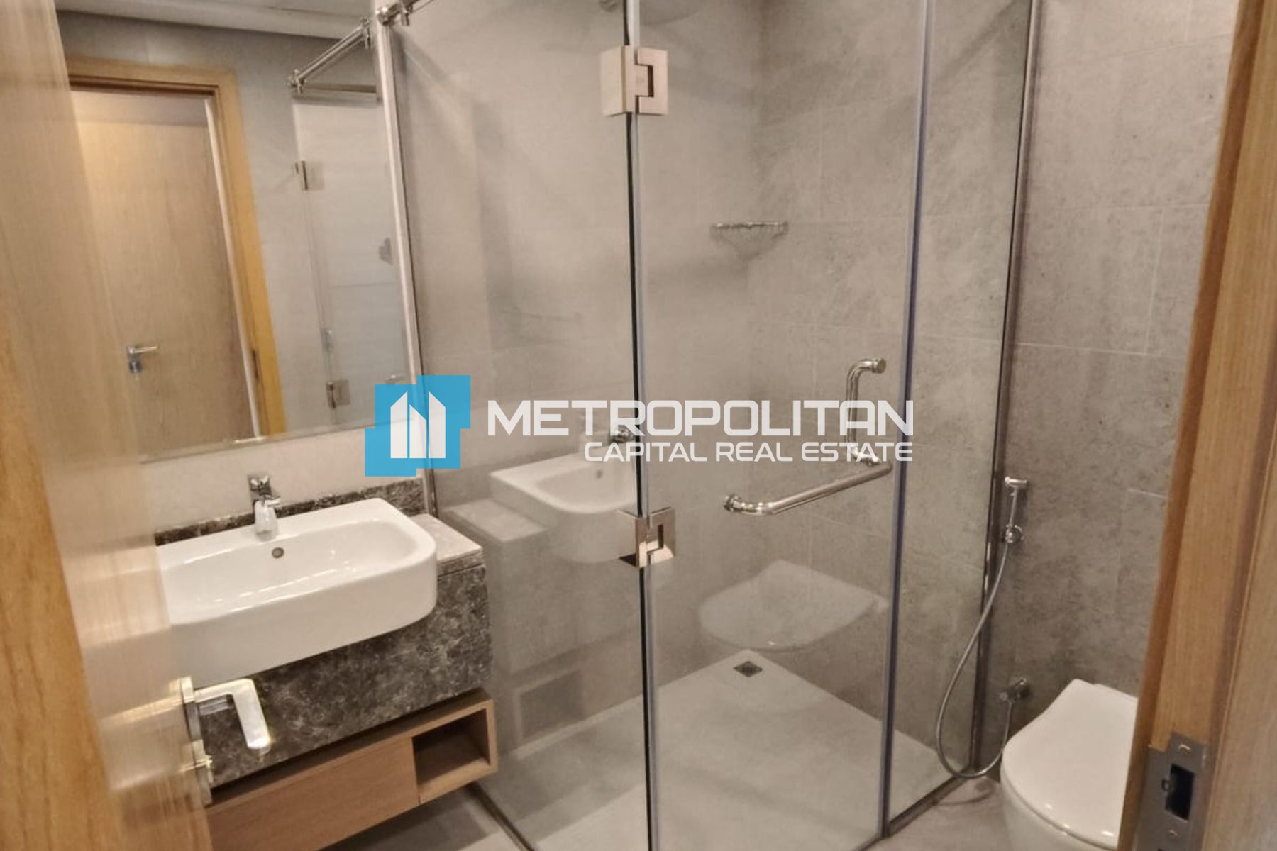 Canal View | Duplex | 3BR for Sale |Fully Upgraded