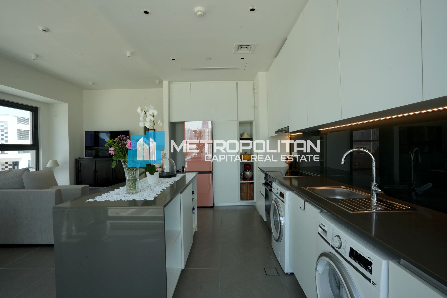 Partial Sea+Road Views | High Floor | Unfurnished