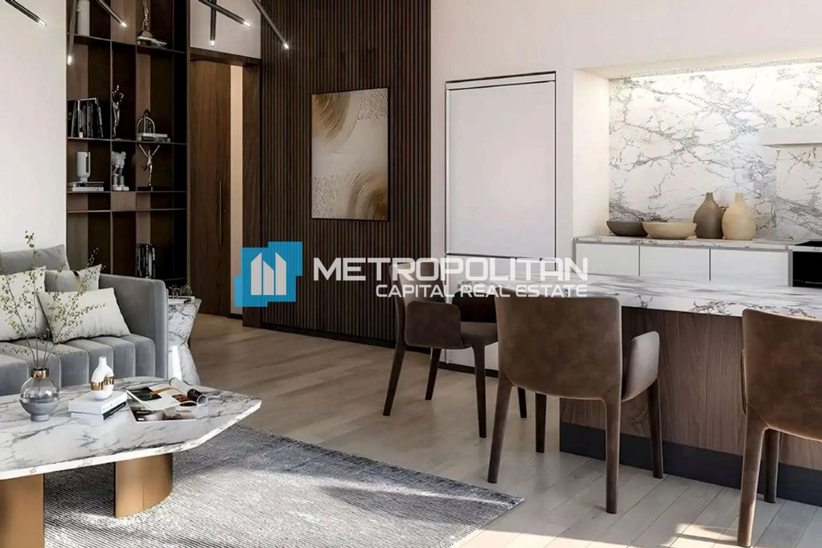 CORNER UNIT | FULL CANAL VIEW | HIGH FLOOR