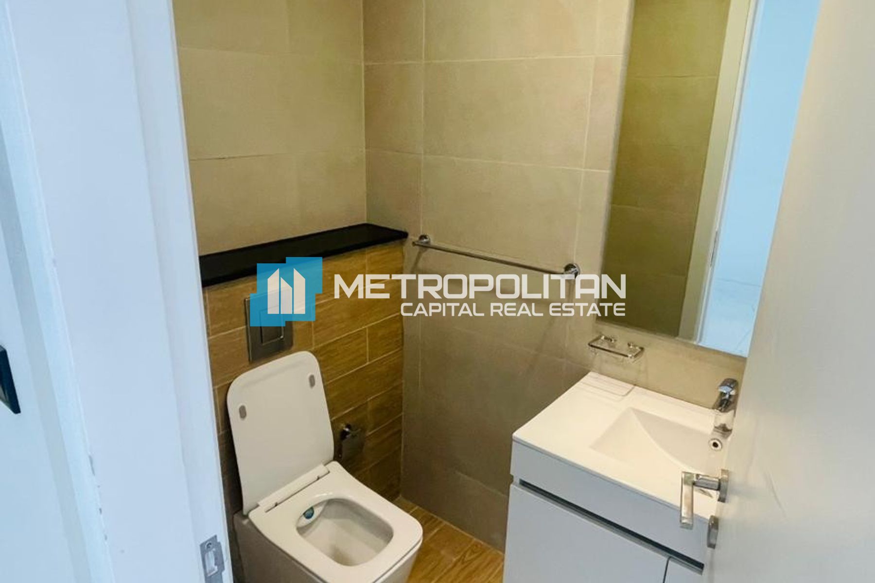 Hot Deal | Single Row Middle | 3 BR w Maid's
