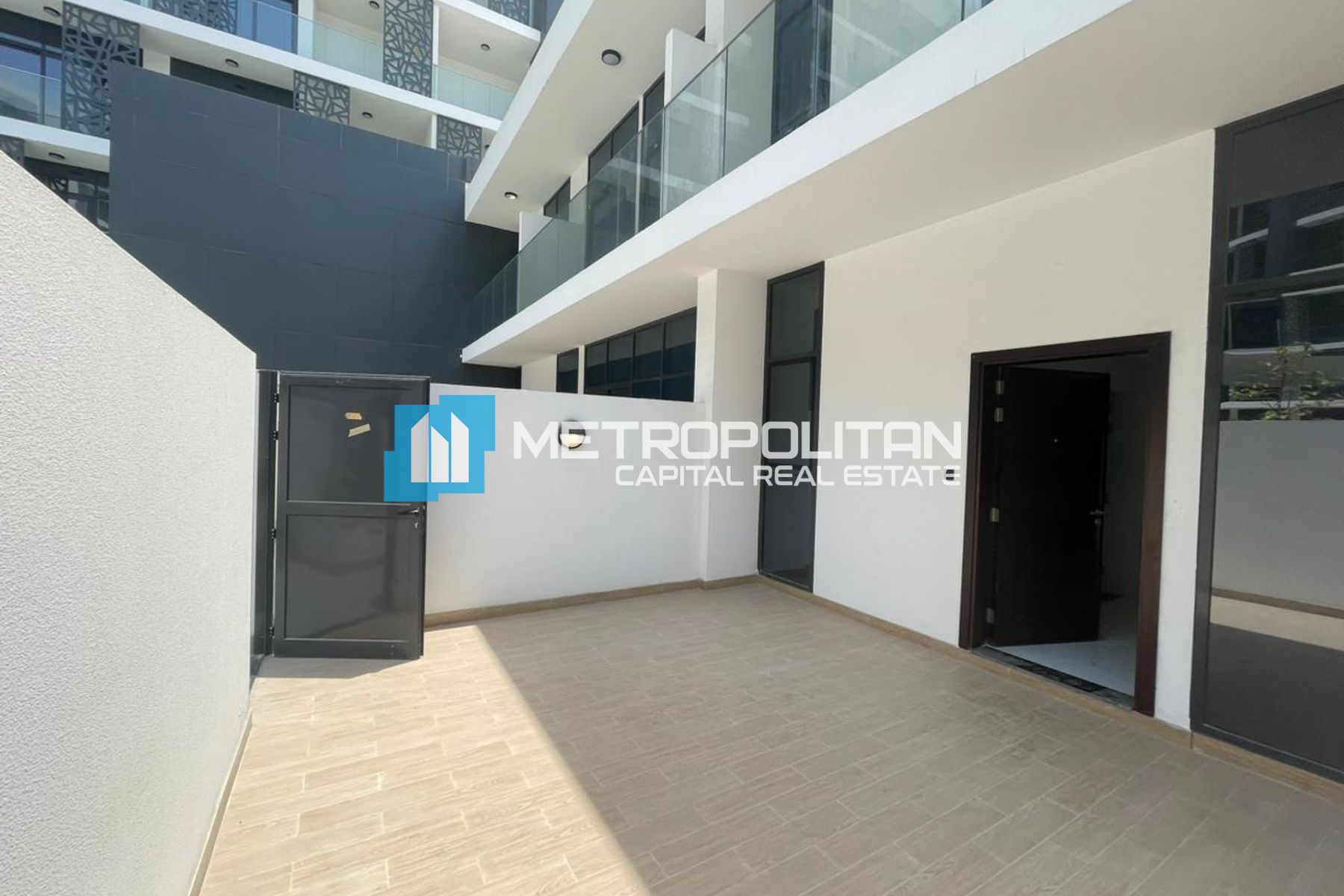 Hot Deal | Single Row Middle | 3 BR w Maid's