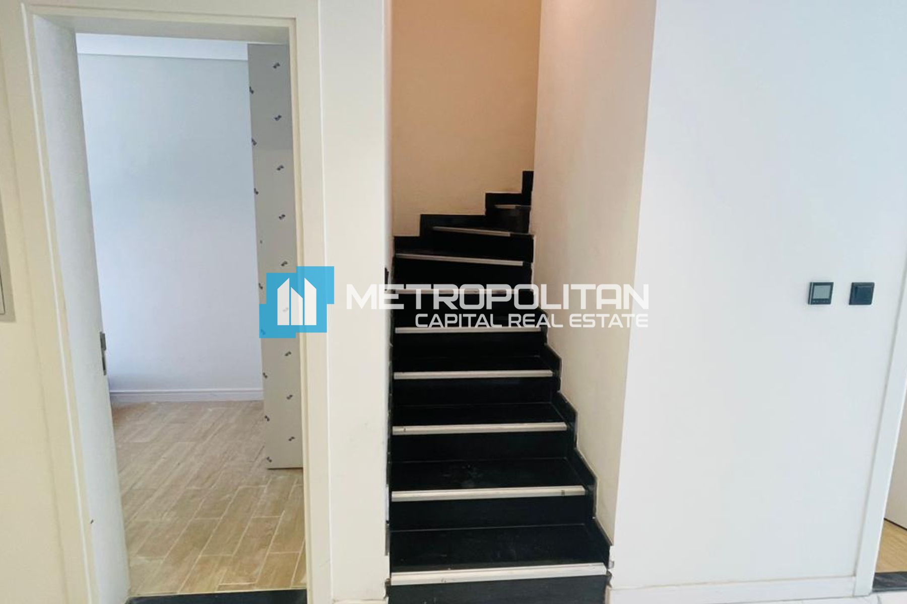 Hot Deal | Single Row Middle | 3 BR w Maid's