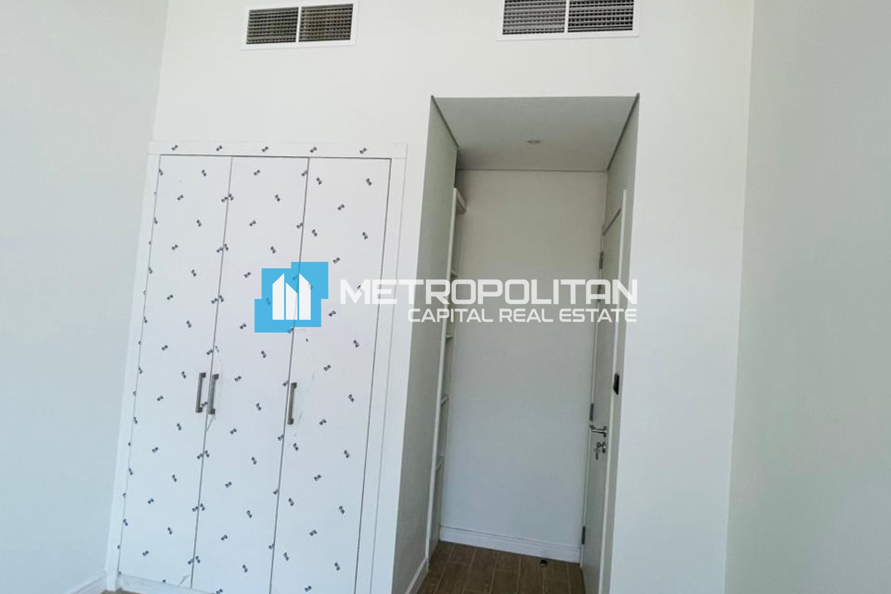 Hot Deal | Single Row Middle | 3 BR w Maid's