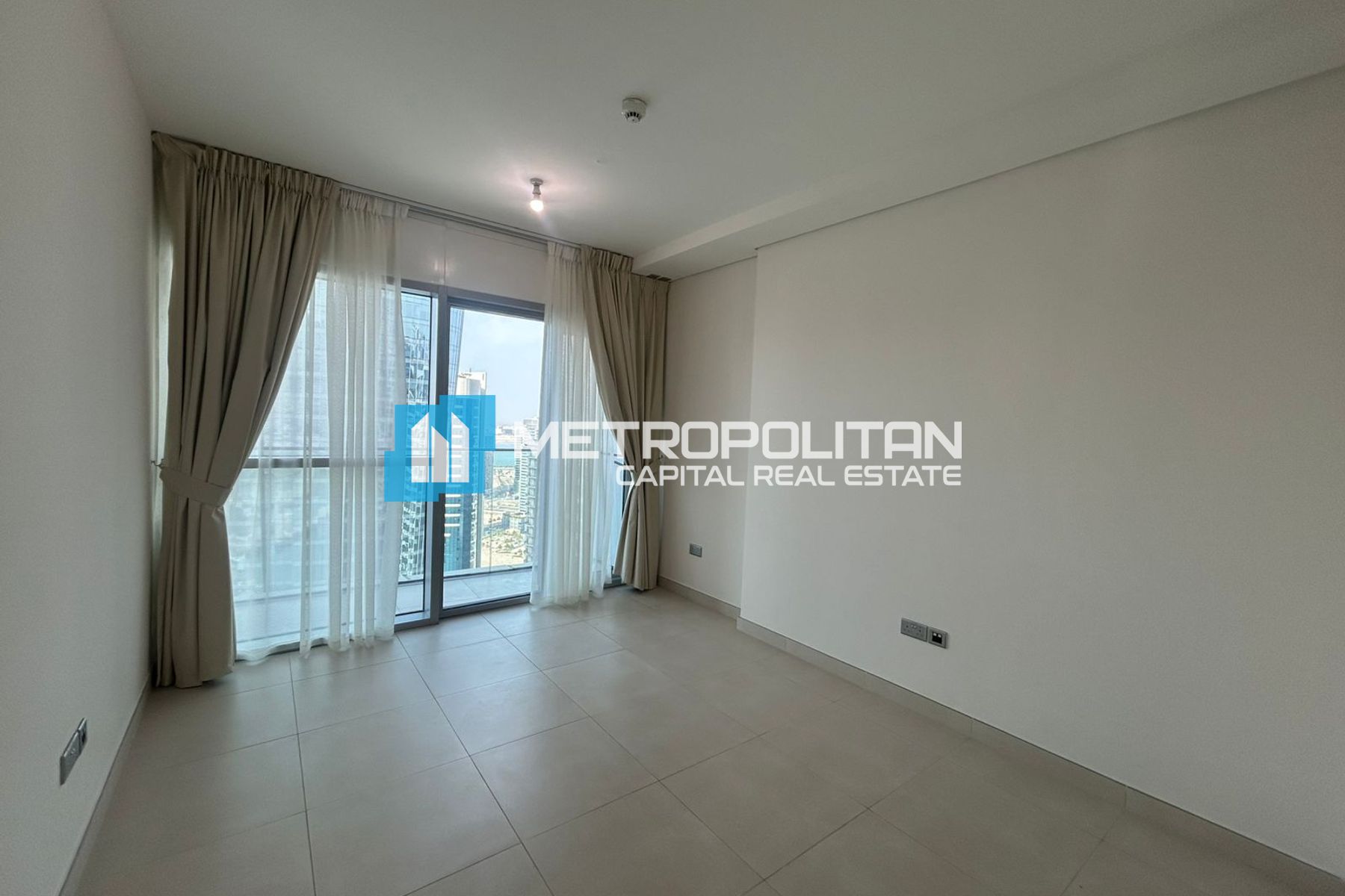 3BR Apartment for Sale in Radiant Square, Al Reem Island - MCS-46186