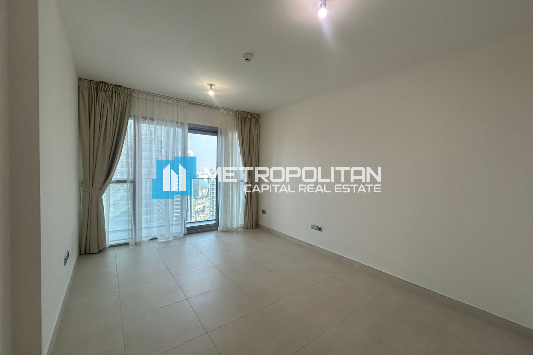 Canal View | High Floor | Vacant | 3 BHK with Maid