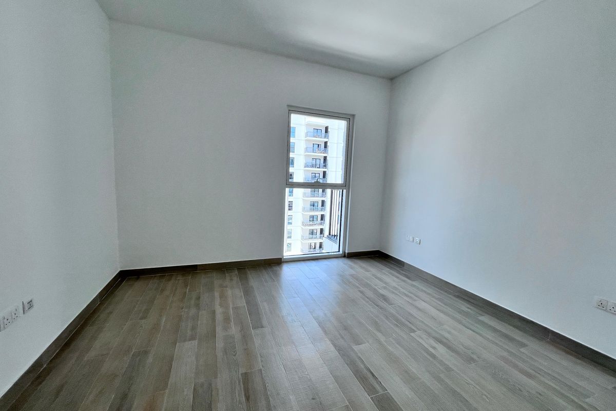 High Floor |Community View | Hot Deal | Rented