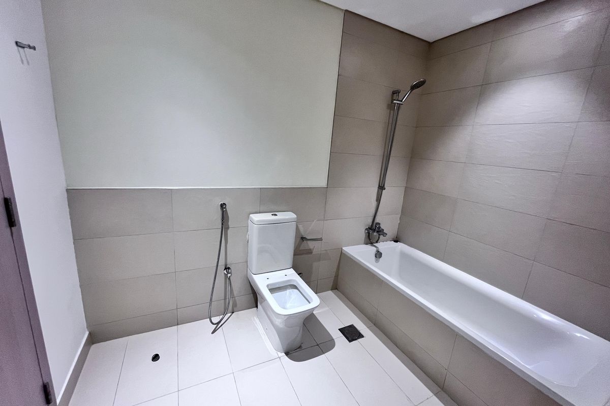 High Floor |Community View | Hot Deal | Rented