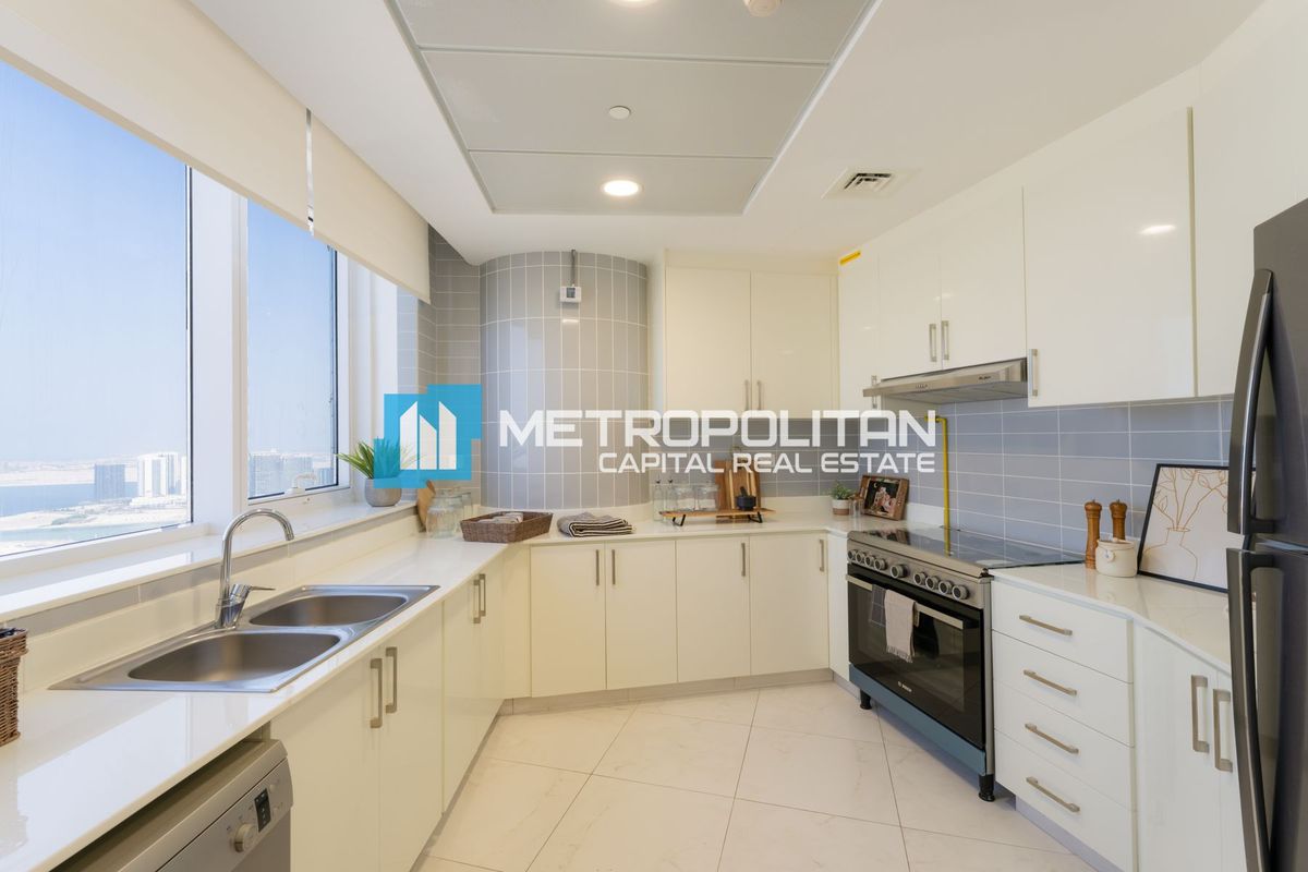 3BR Apartment for Sale in Leaf Tower, Al Reem Island - MCS-46275