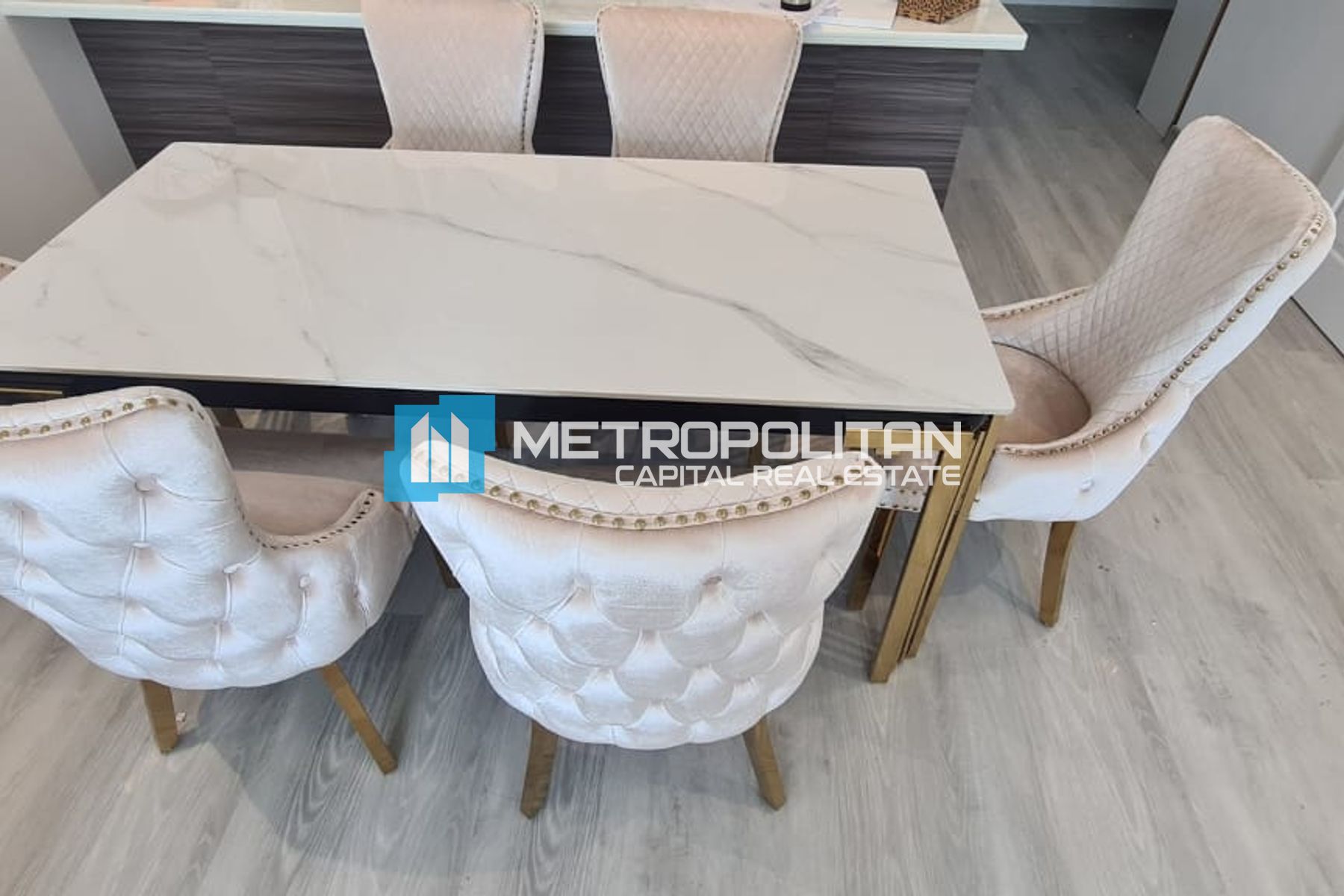 Well Maintained | 2BR Upgraded Layout |Canal View