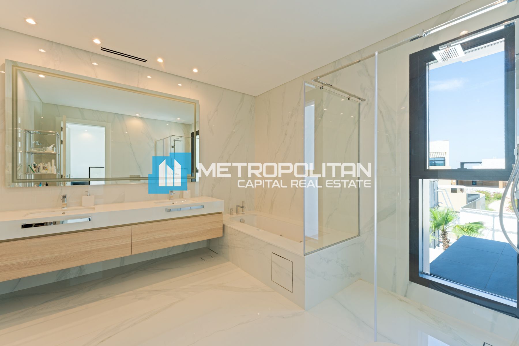Single Row Middle | Brand New | Private Pool