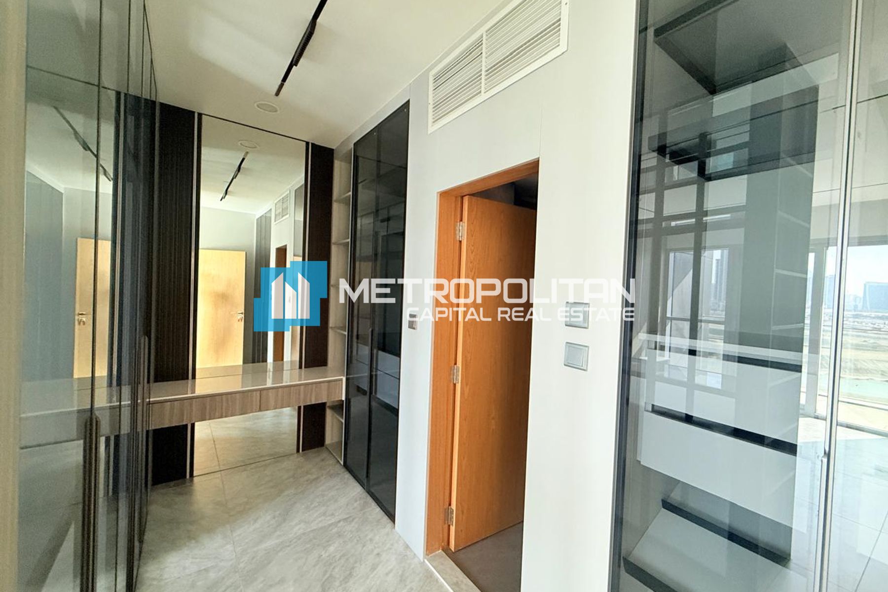 3 BR with Maids | Sea view | Full Up Graded