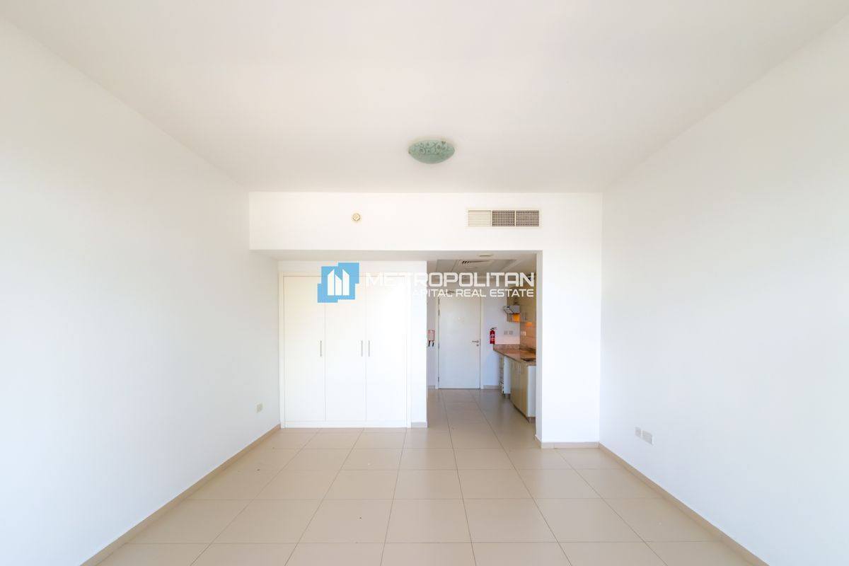 Motivated Seller | Vacant Soon | Studio w/ Balcony