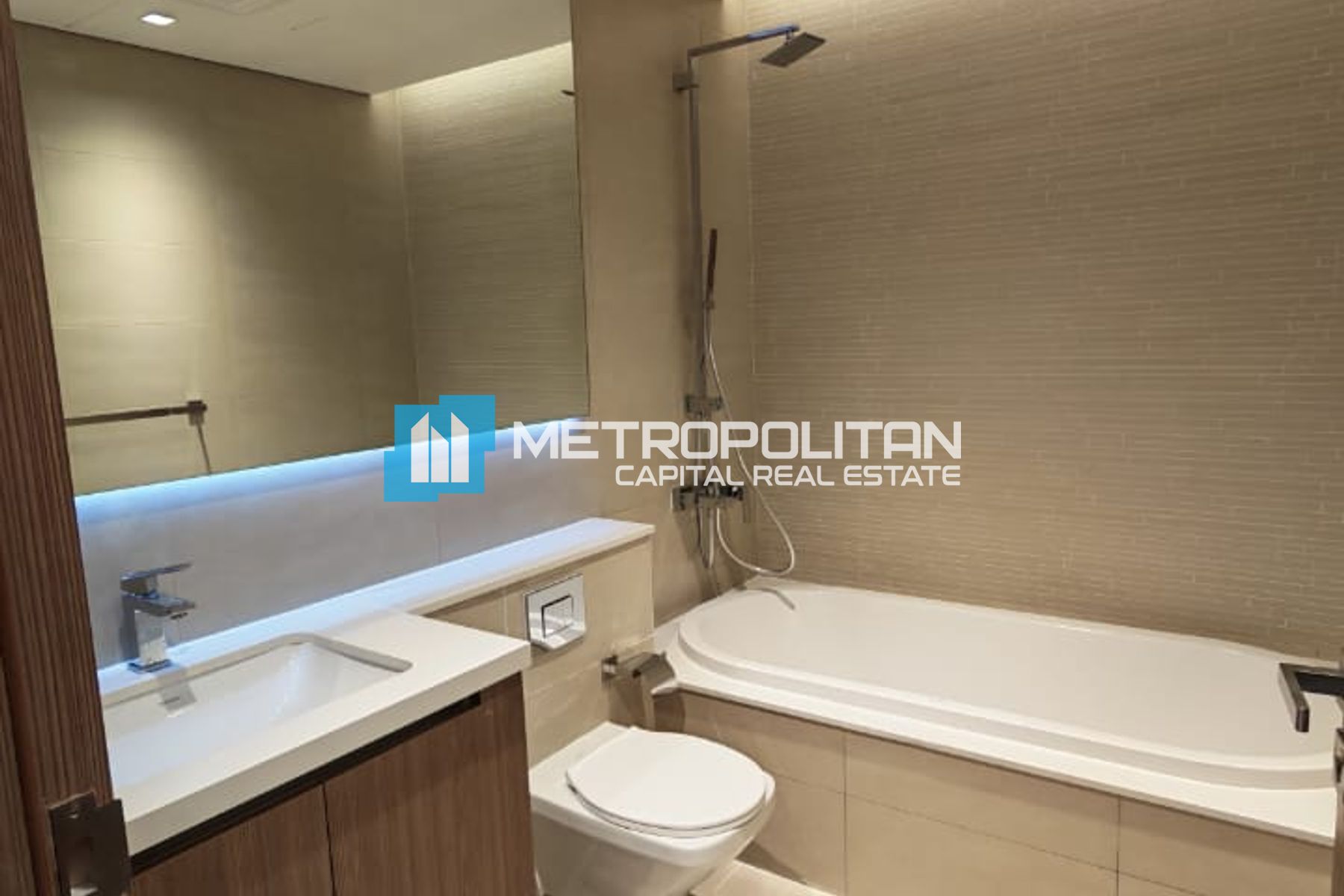 Rare Opportunity |3BR w/ Maid | Single Row| Vacant