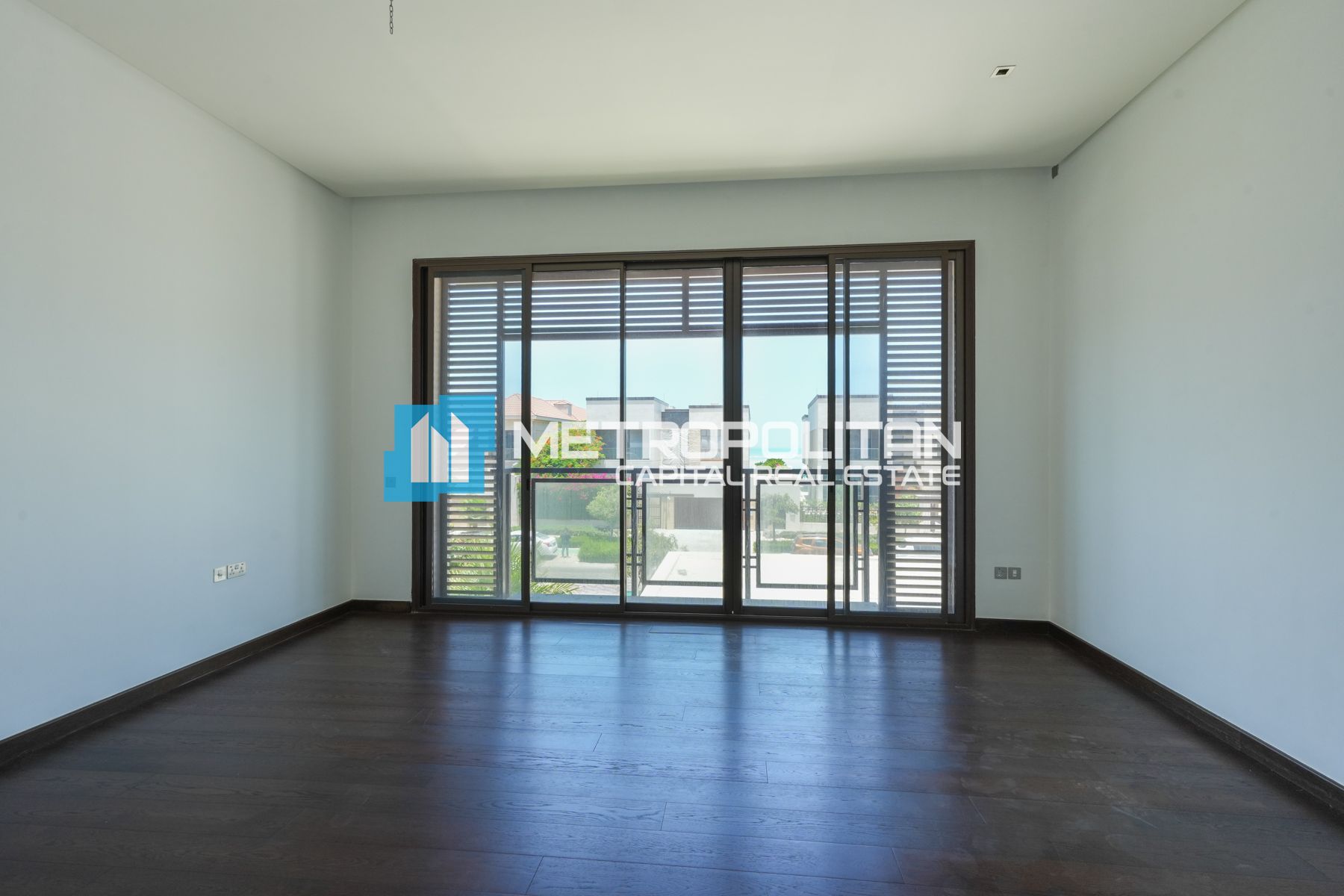 Price Drop | 6BR Boulevard | Corner | Sea View |