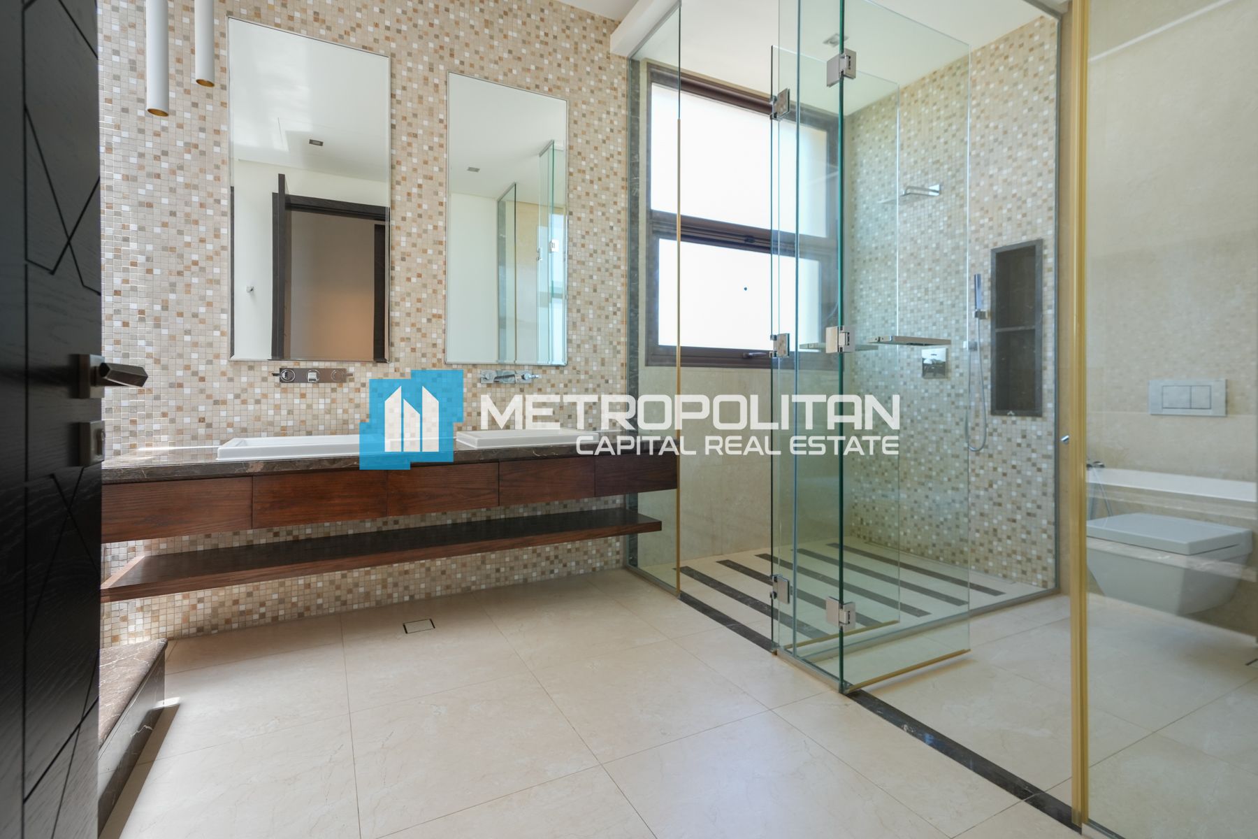 Price Drop | 6BR Boulevard | Corner | Sea View |