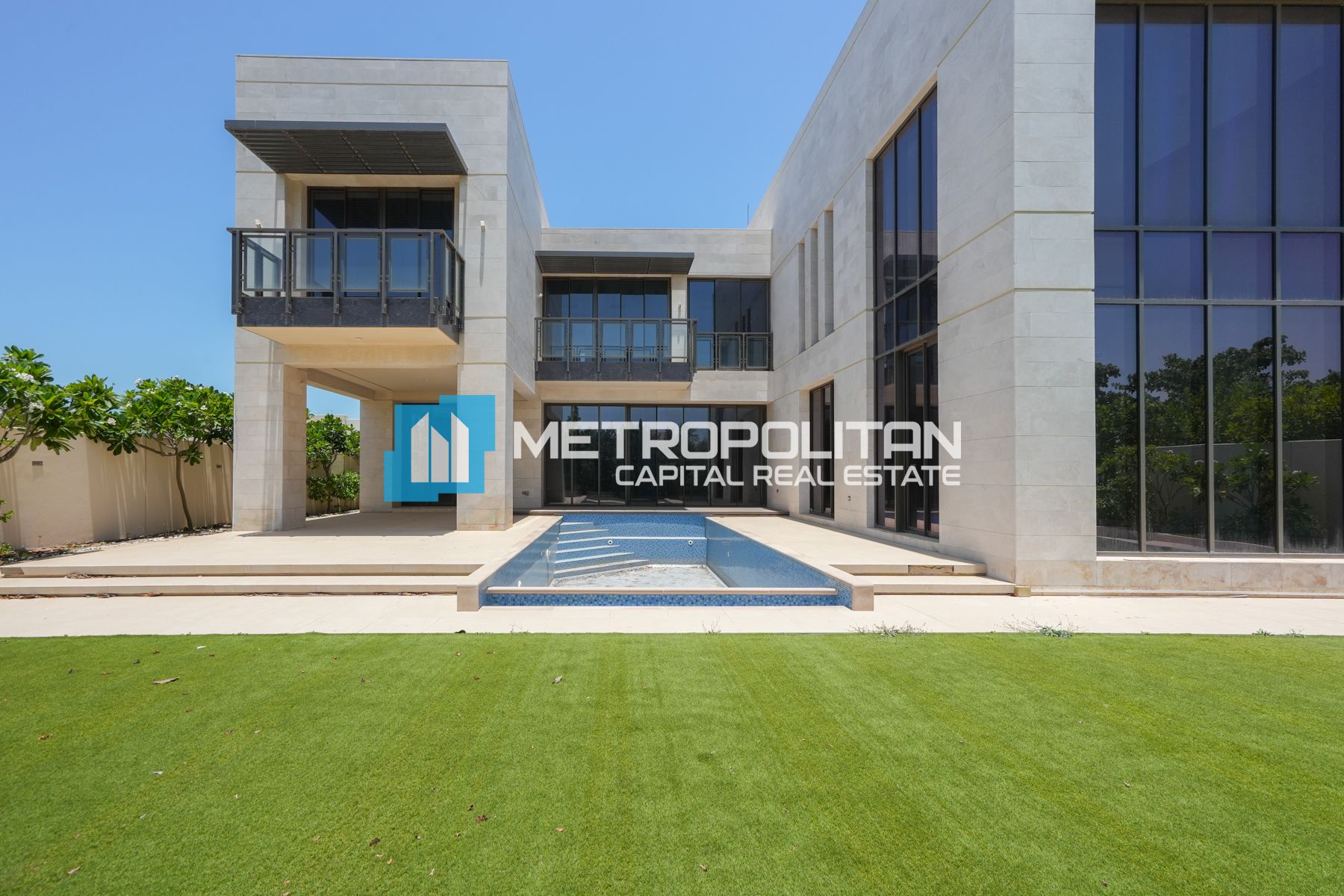 Price Drop | 6BR Boulevard | Corner | Sea View |