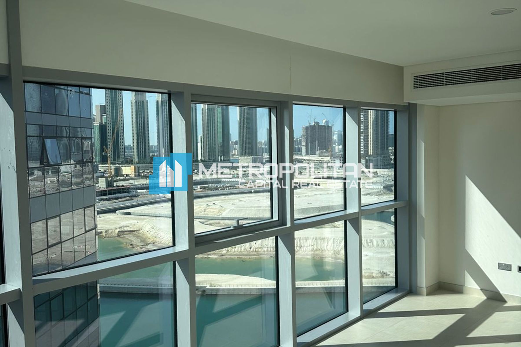 Full Canal View| Corner 2BR Unit | Mid Floor