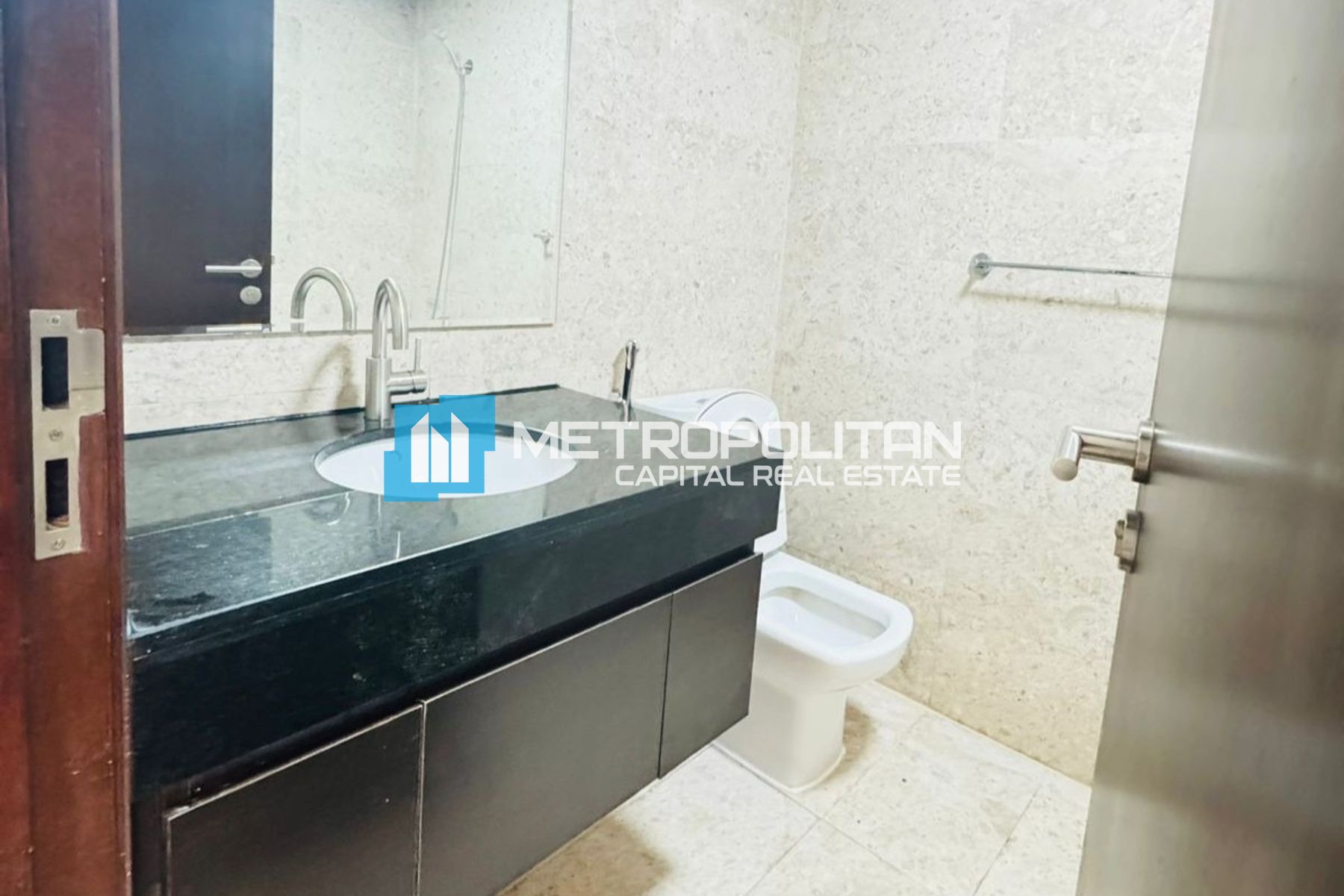 High Floor I Vacant Unit | Standard Finishing