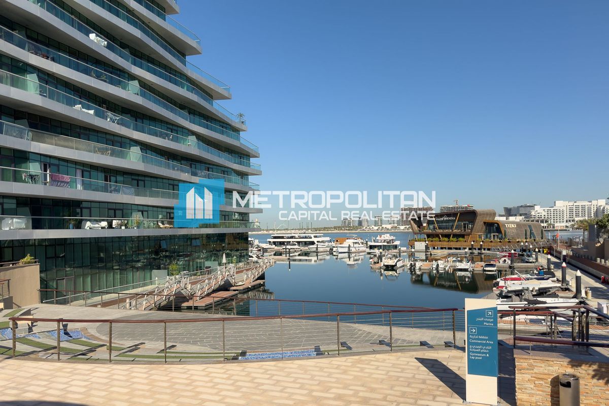 2BR w/ Balcony| Scenic Water Views| Prime Location