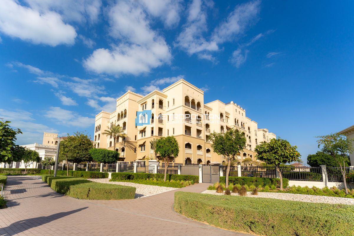 3BR Apartment for Sale in Saadiyat Beach Residences, Saadiyat Island - MCS-47009