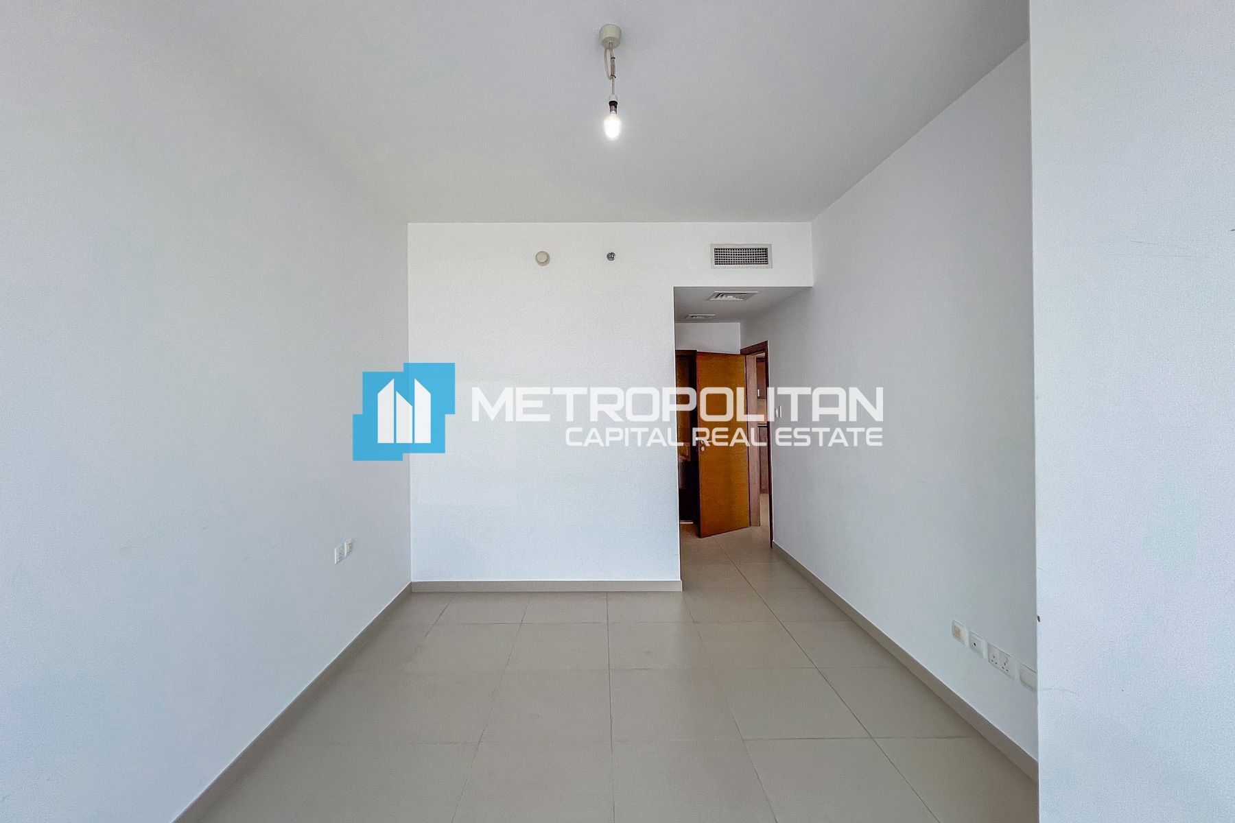 Sea View 1BR | High Floor | Dedicated Laundry Room