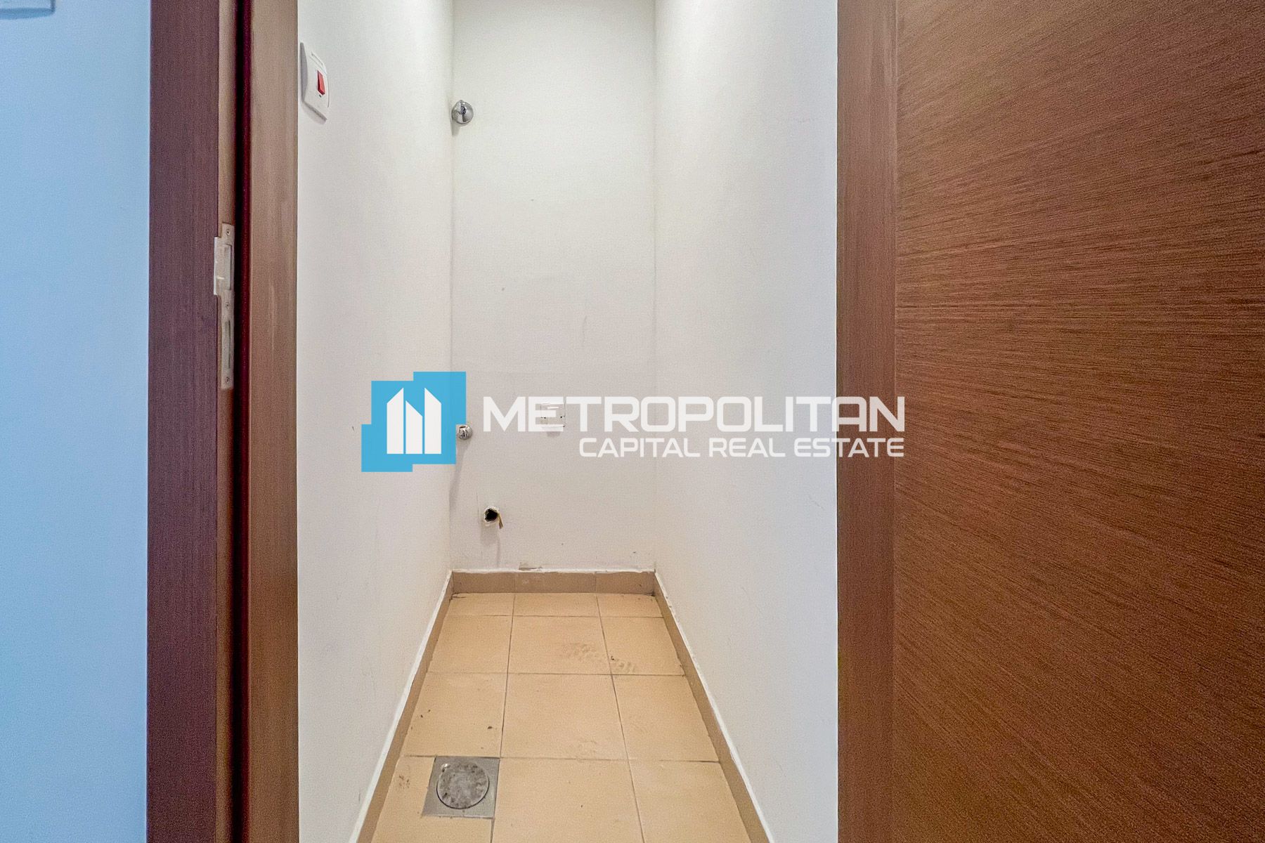 Sea View 1BR | High Floor | Dedicated Laundry Room