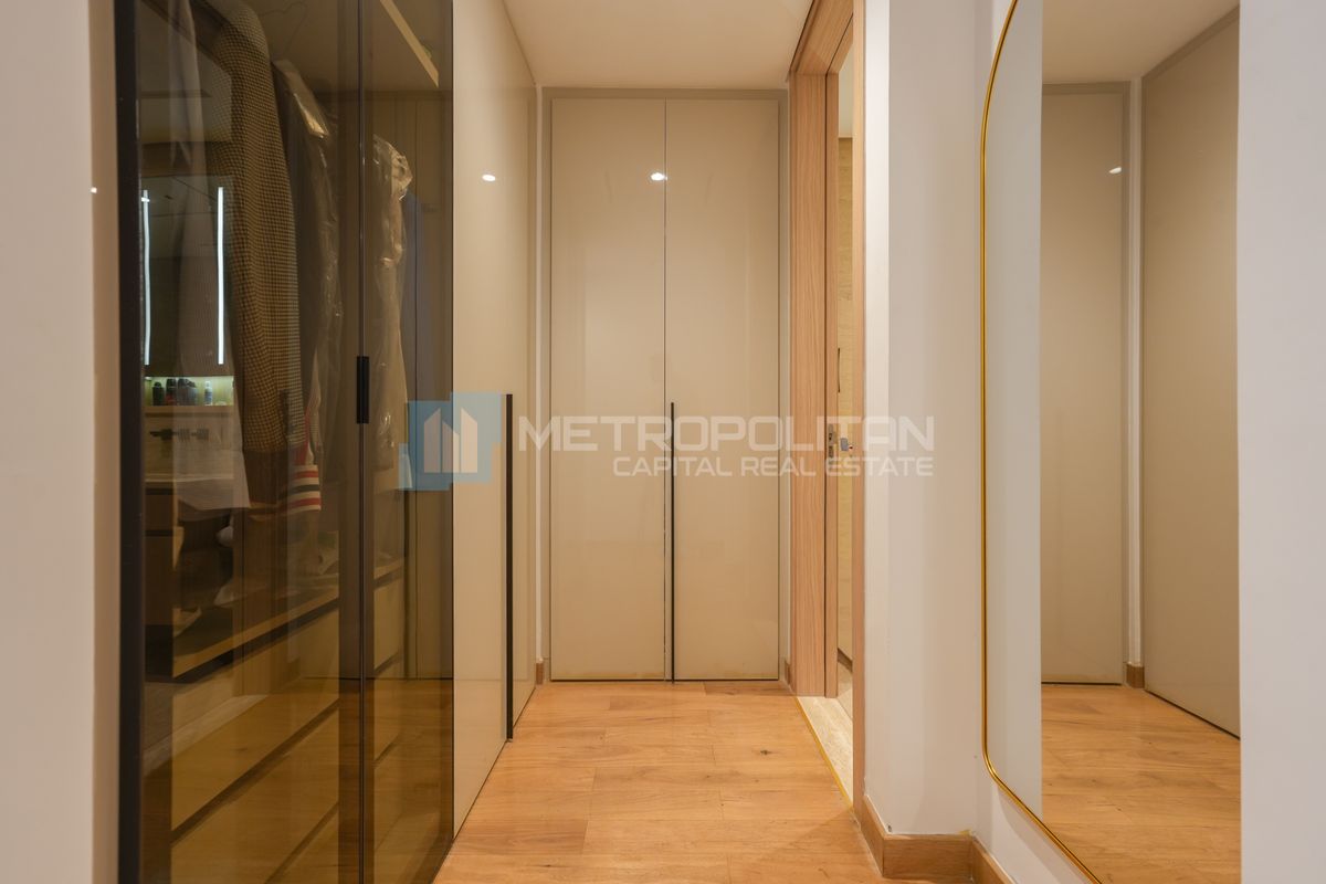 Elegant 2 BR | Partial Sea View | High ROI