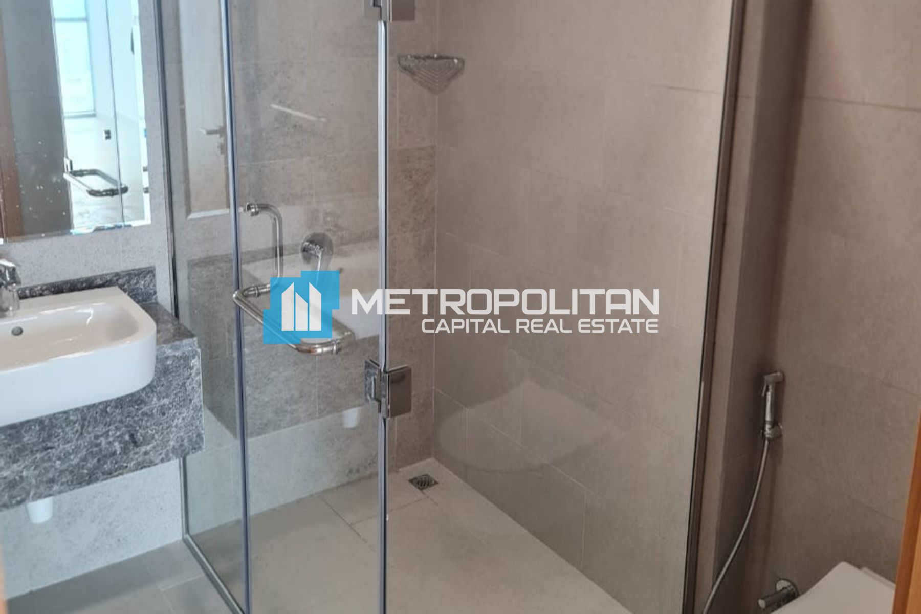 Modern 1BR Unit | Mangrove View | Motivated Seller