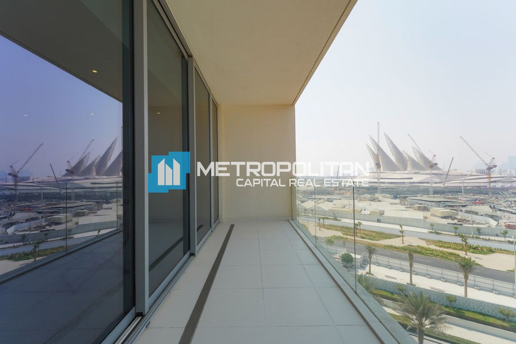 1BD Loft | Balcony | Beach Access | Ready to move