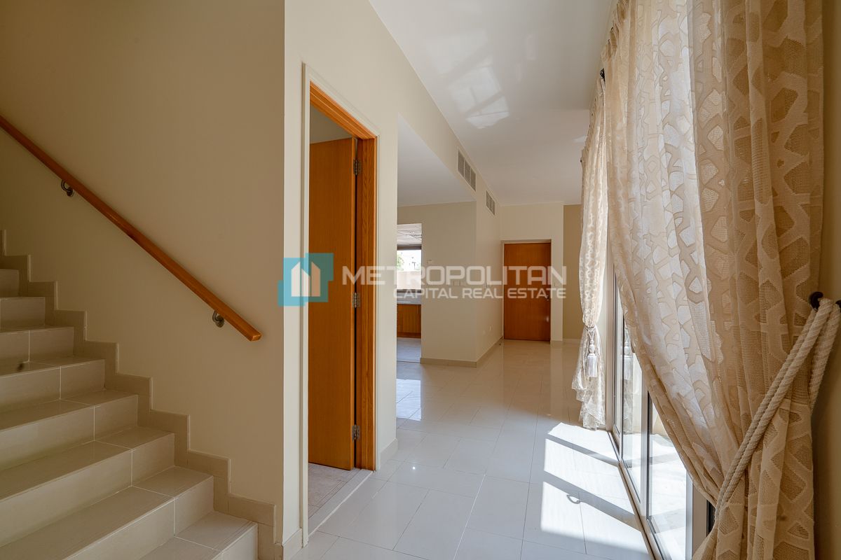Terrace with Garden | Single Row Corner | Hot Deal