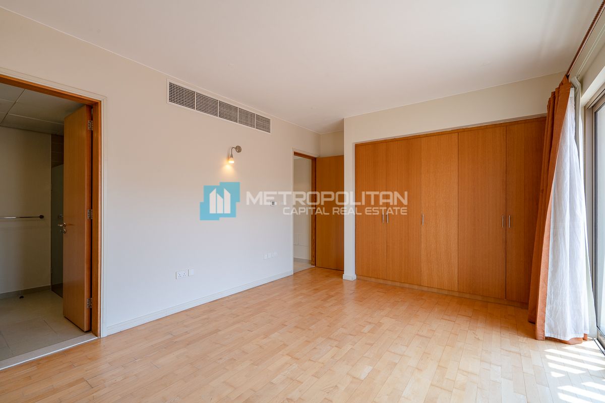 4BR Townhouse for Sale in Al Mariah Community, Al Raha Gardens - MCS-47166