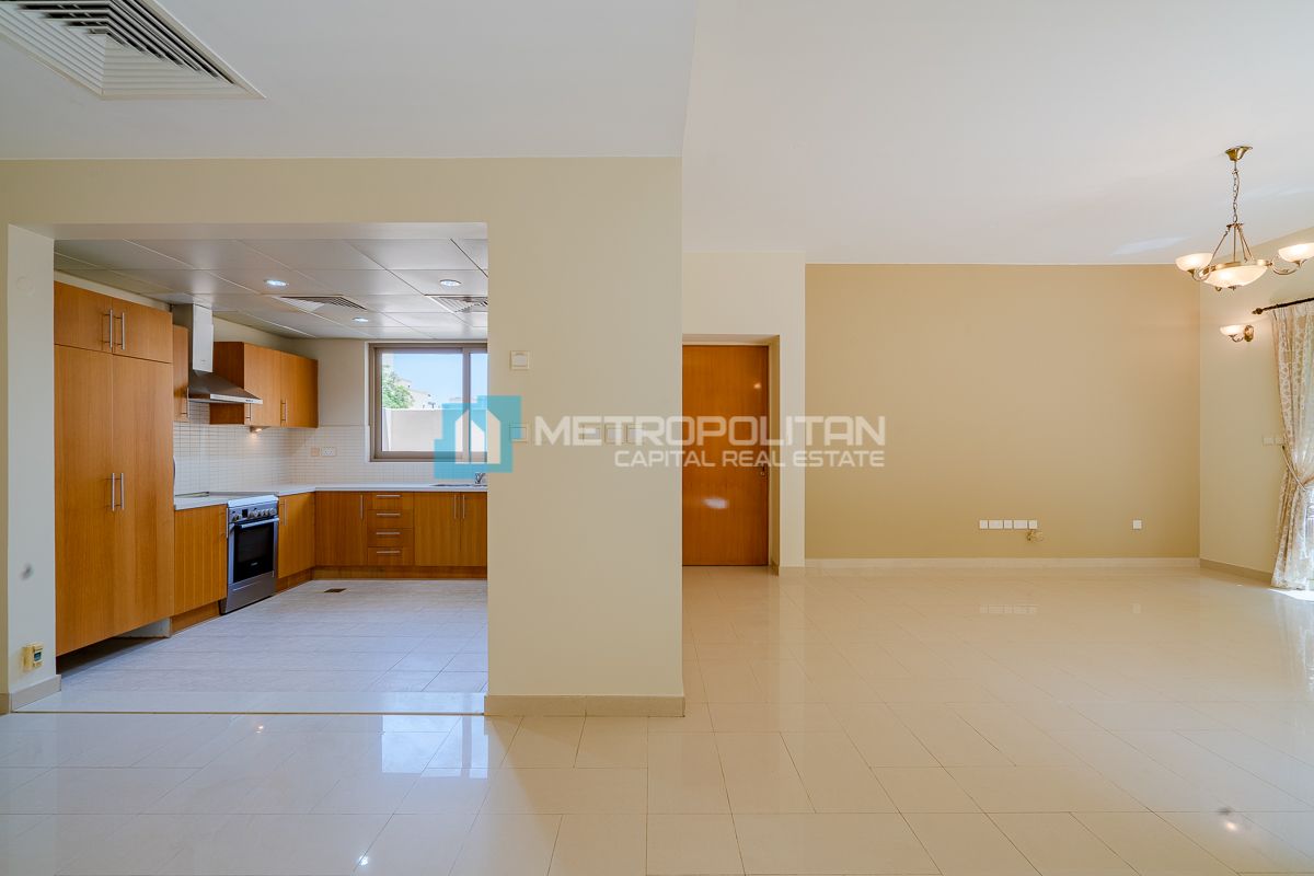 Terrace with Garden | Single Row Corner | Hot Deal