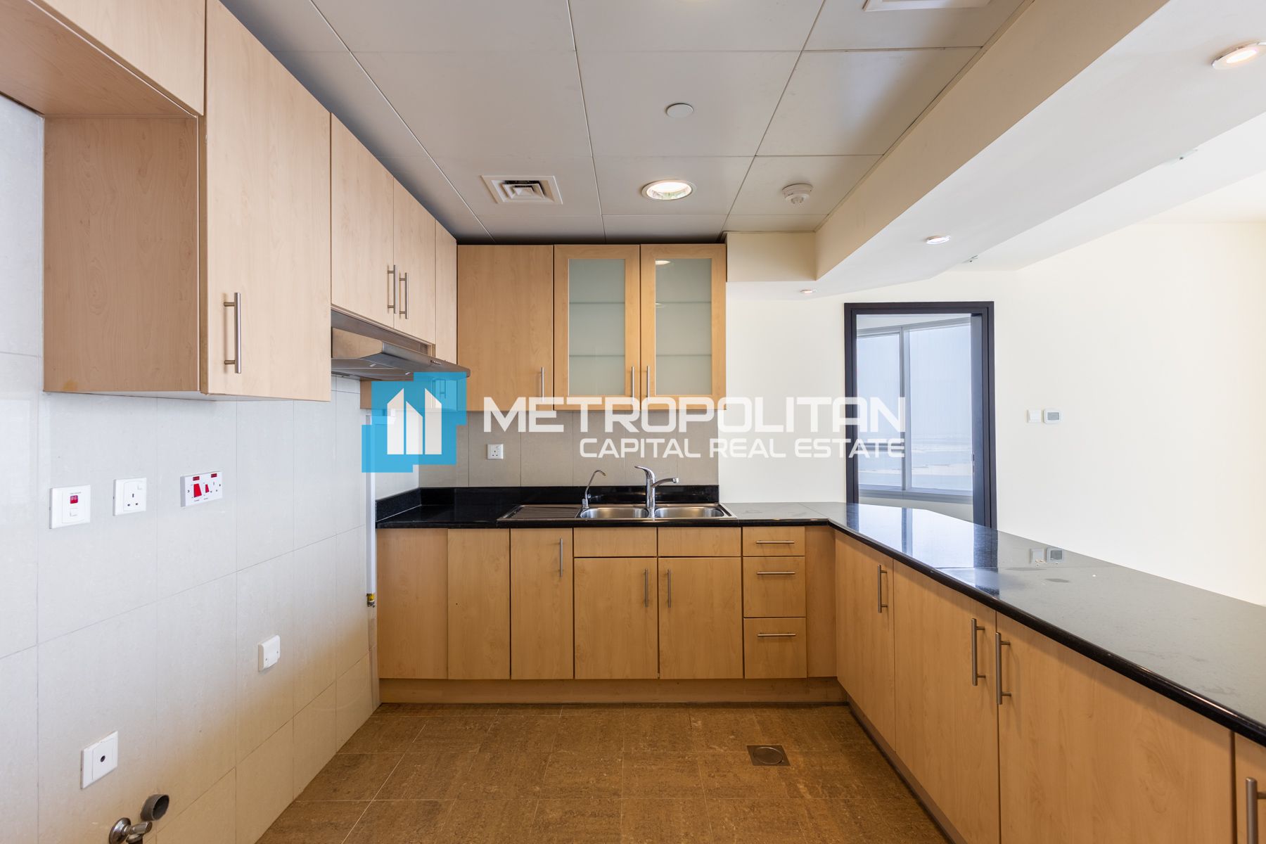 Купить квартиру в Sun Tower, Al Reem Island - MCS-47171