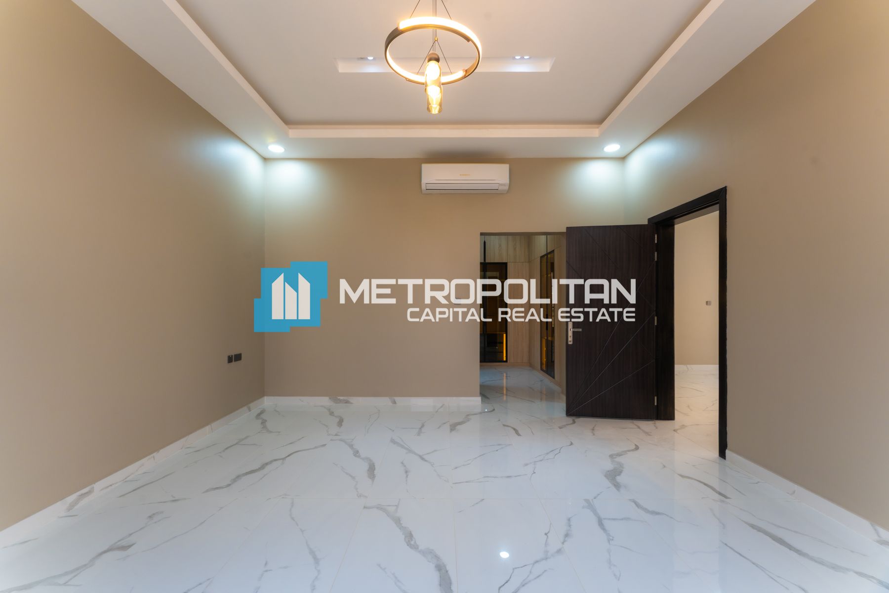 5BR Villa for Sale in Al Reeman 1, Al Shamkha - MCS-47197
