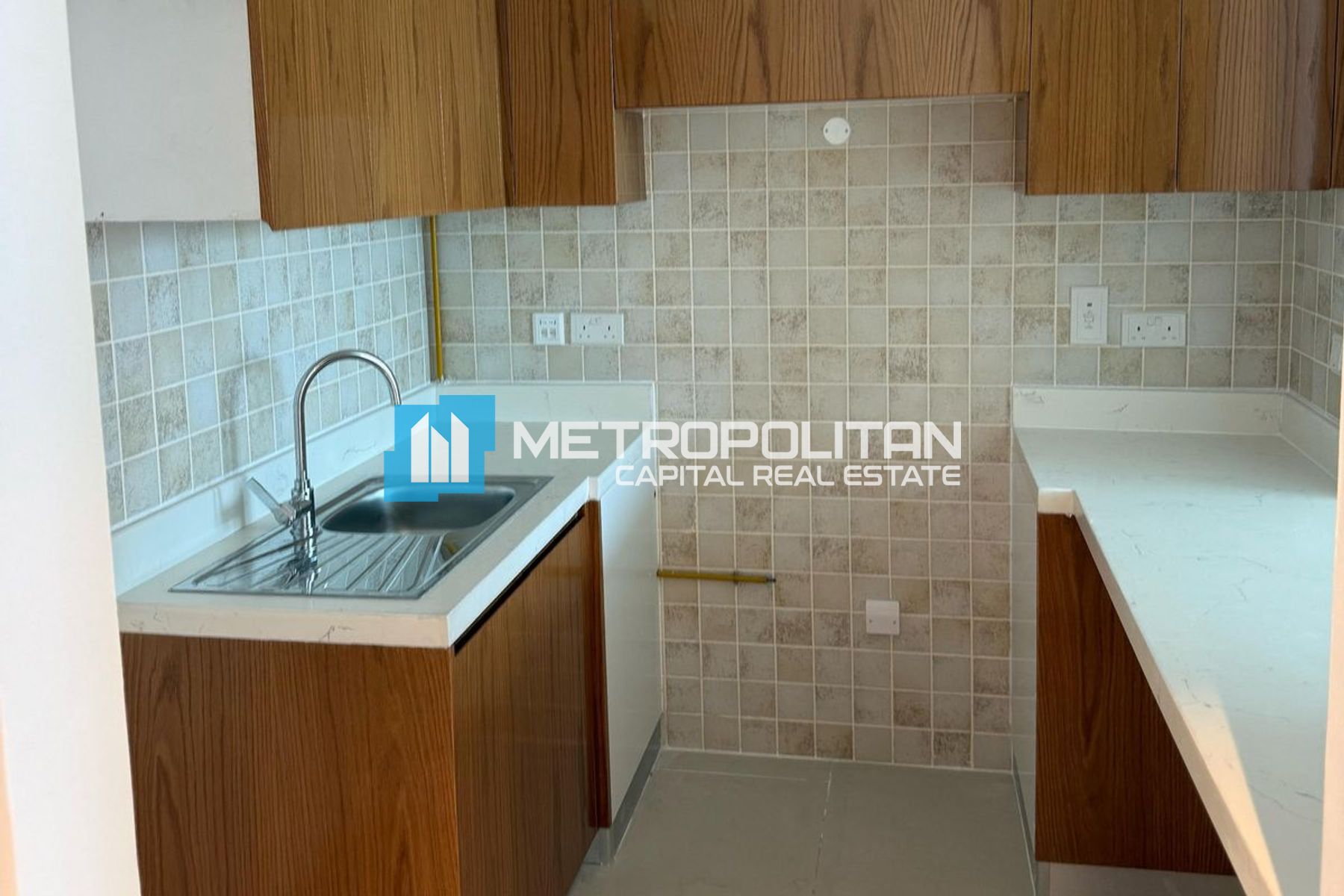 Studio with Balcony | Prime location | Vacant