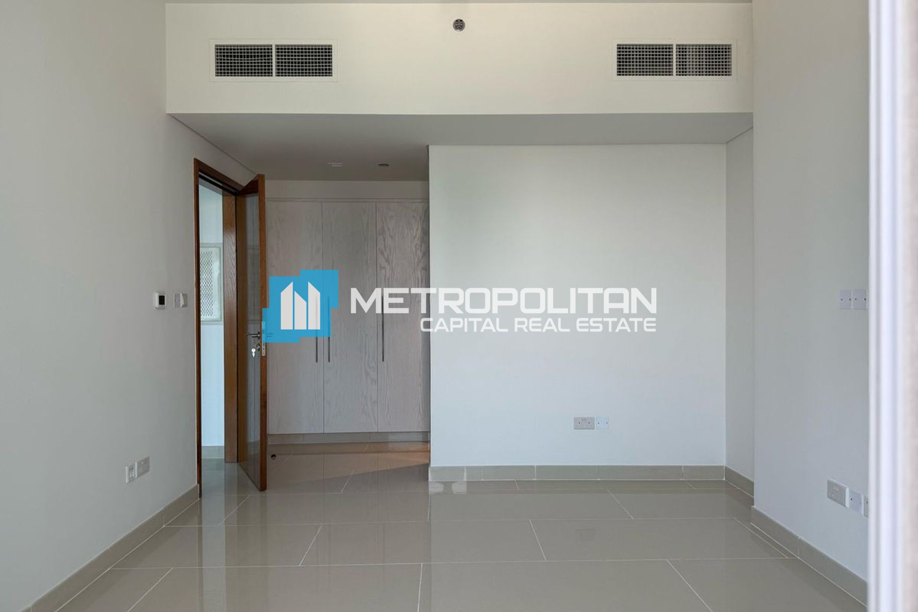 Studio with Balcony | Prime location | Vacant