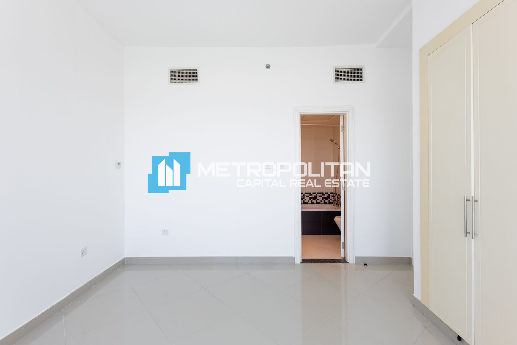 2BR Apartment for Sale in Oceanscape, Al Reem Island - MCS-47222