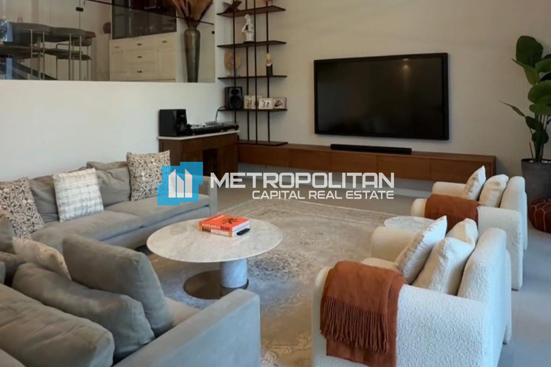 Fully Upgraded 4BR+M | Canal View | Private Pool