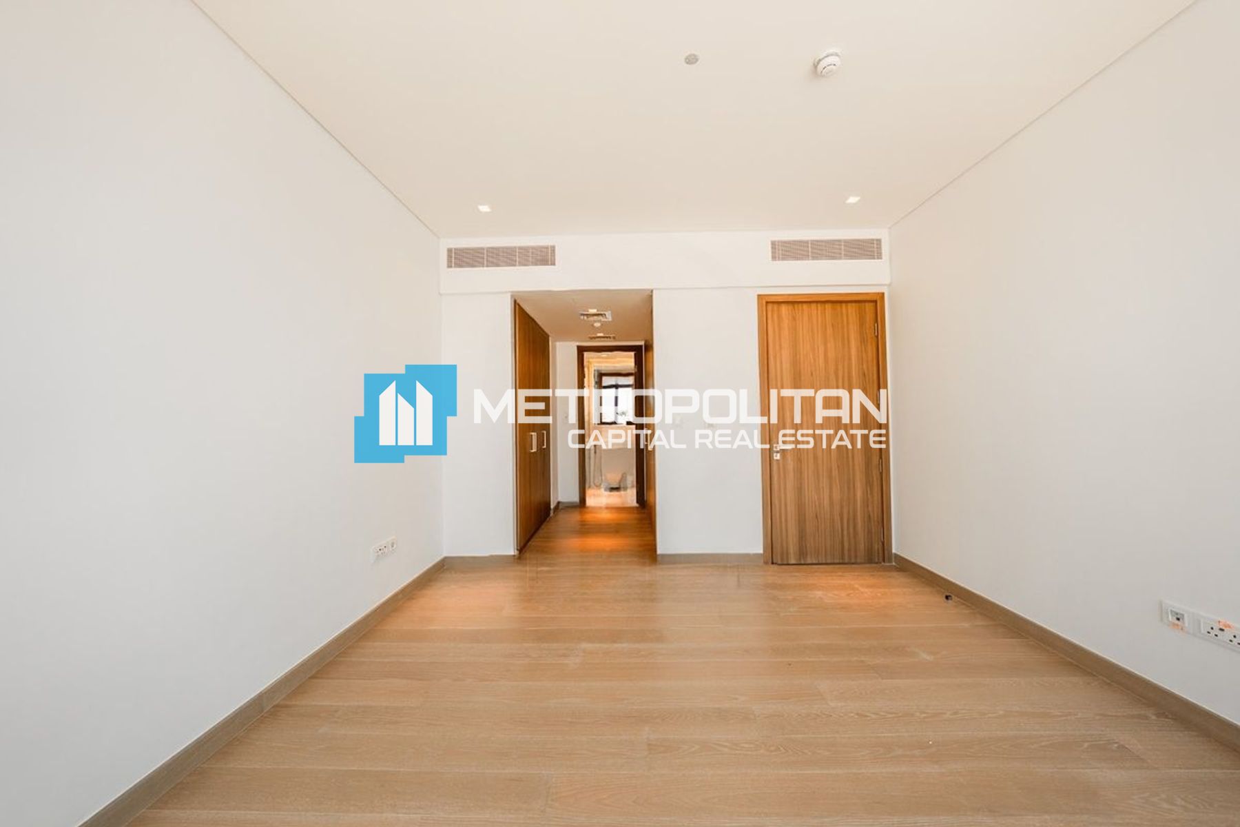 Single Row 4BR+Maid Duplex | Near To Golf | Vacant