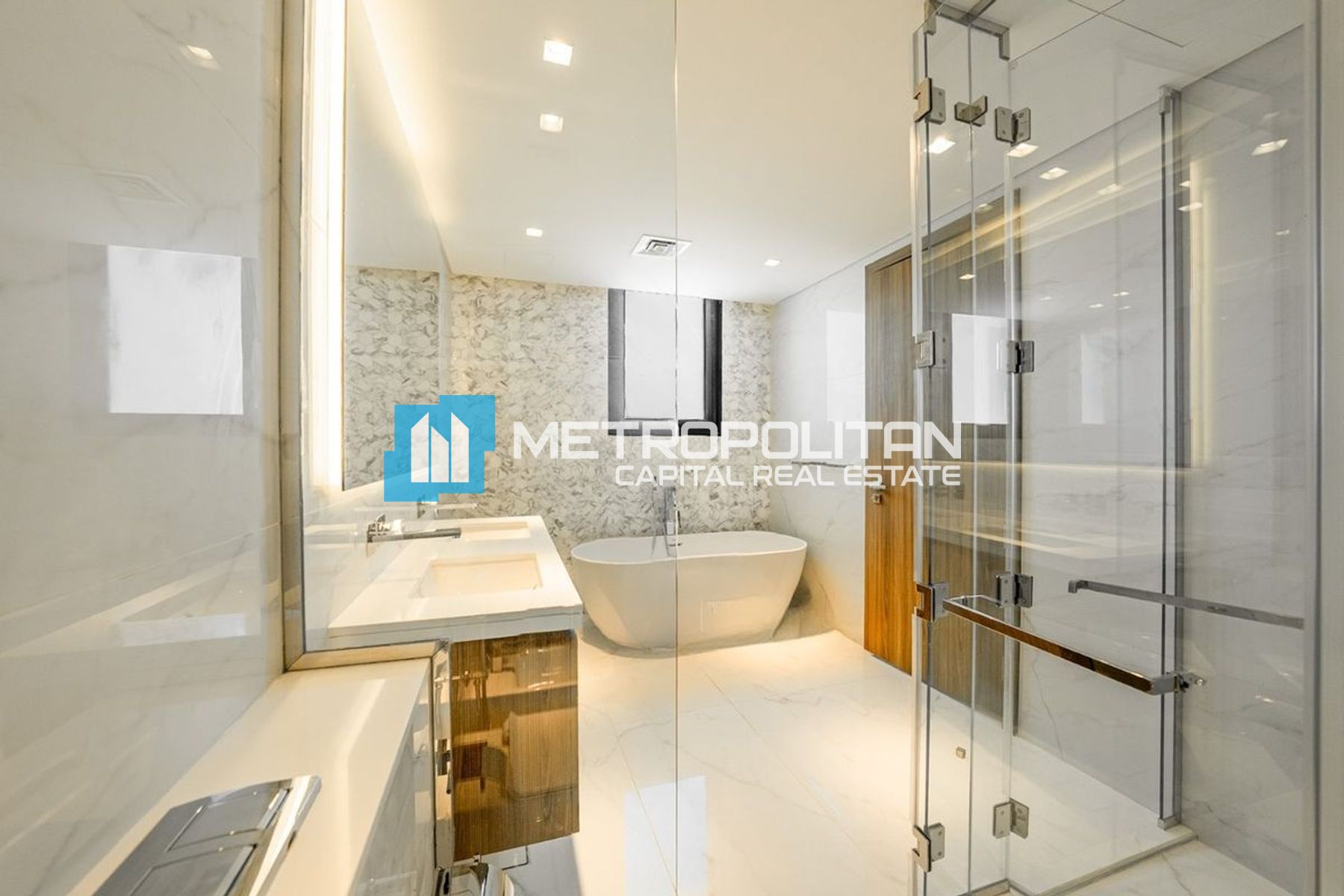 Single Row 4BR+Maid Duplex | Near To Golf | Vacant