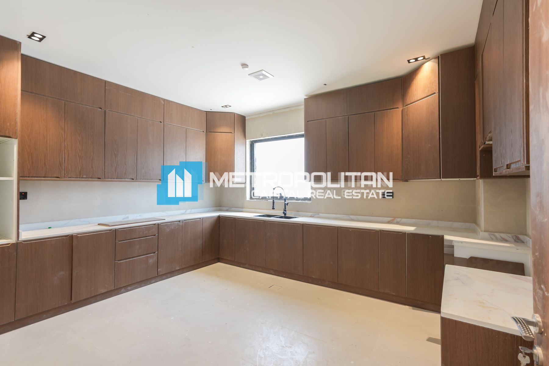 Brand New | Single Row | Garden Views | Terrace