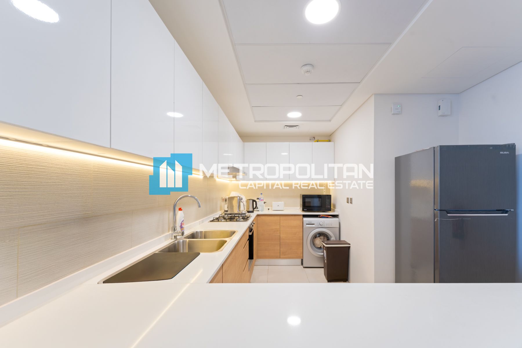 Mangrove View| Closed to amenities | 2 BR w/ Maids