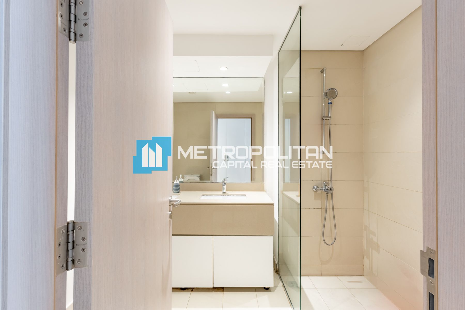 2BR w/ Balcony | Partial Canal View | Furnished